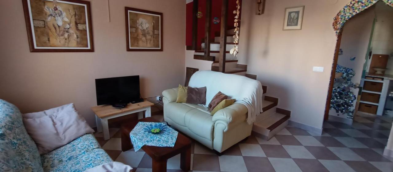 Bungalow Con Encanto, 100M2, A 800 M De La Playa El Campello Buitenkant foto
