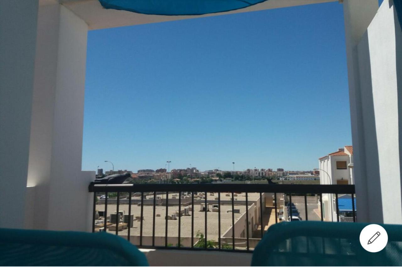 Bungalow Con Encanto, 100M2, A 800 M De La Playa El Campello Buitenkant foto